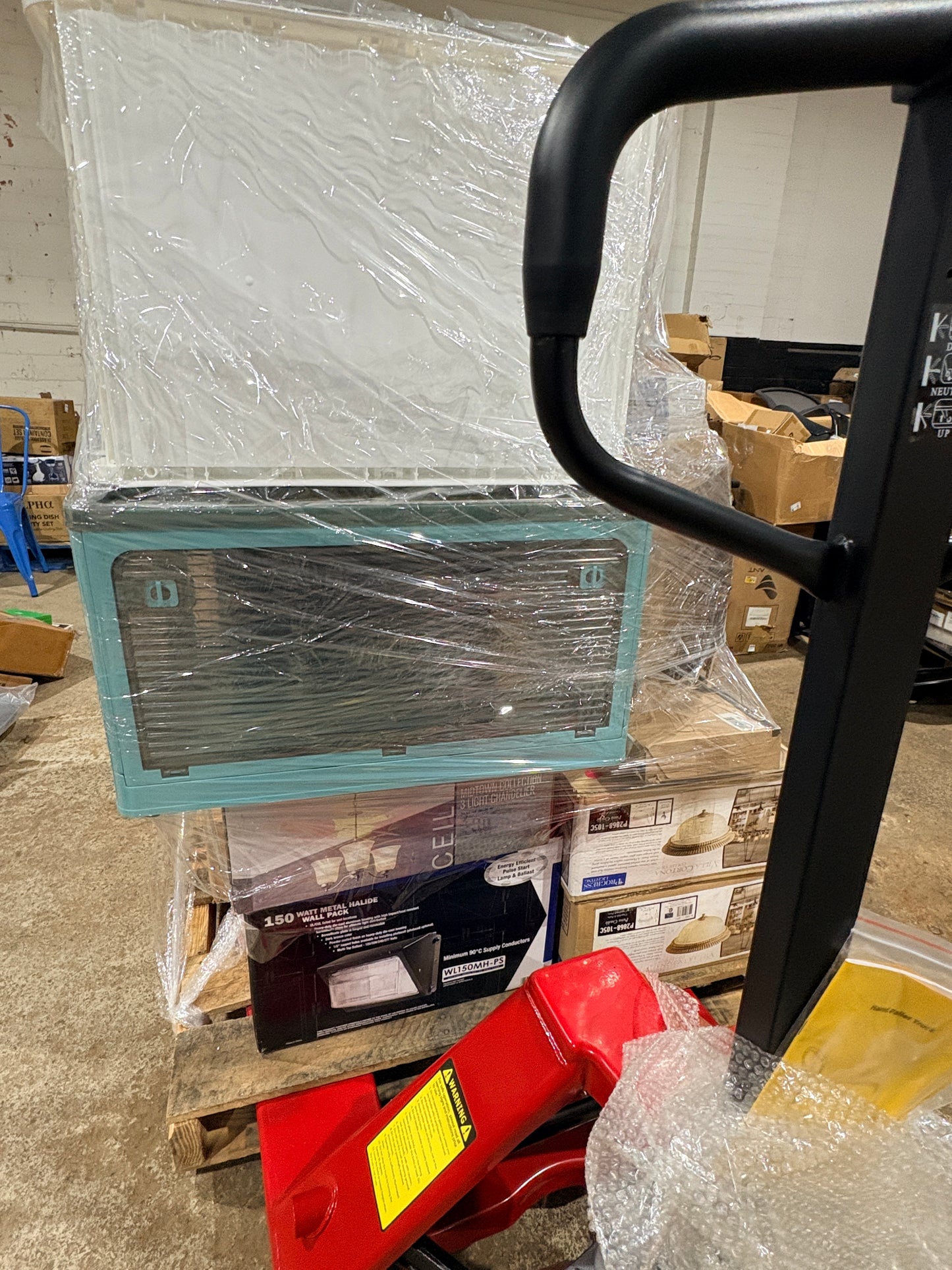 Liquidation Inventory Pallet - $2000+ Value! Home, Baby & Lighting