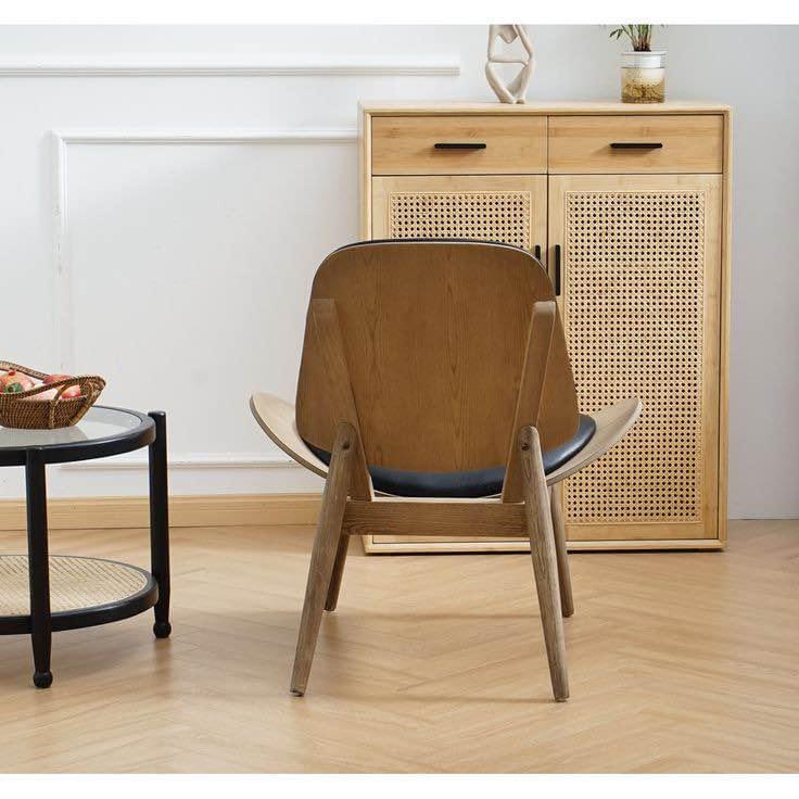 George Oliver Chair Brown color not black