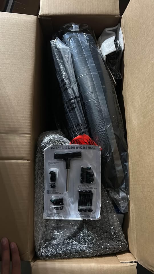 Brand new office chair