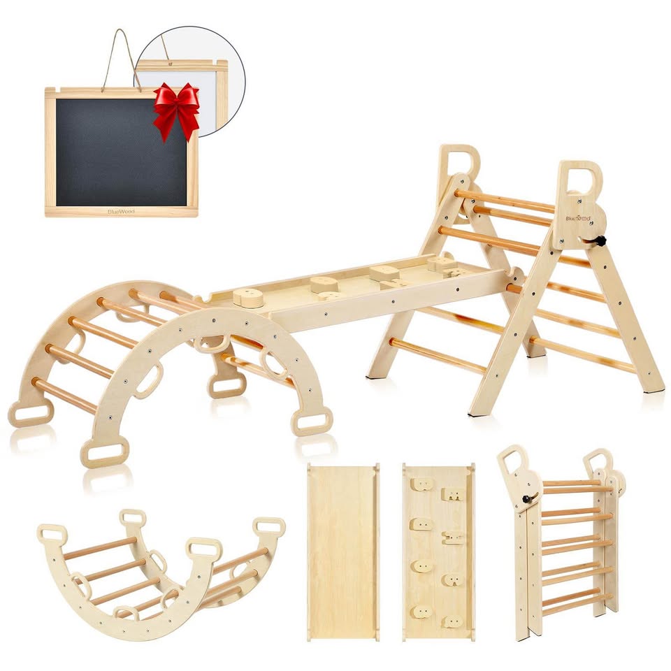 Brand new pikler triangle set
