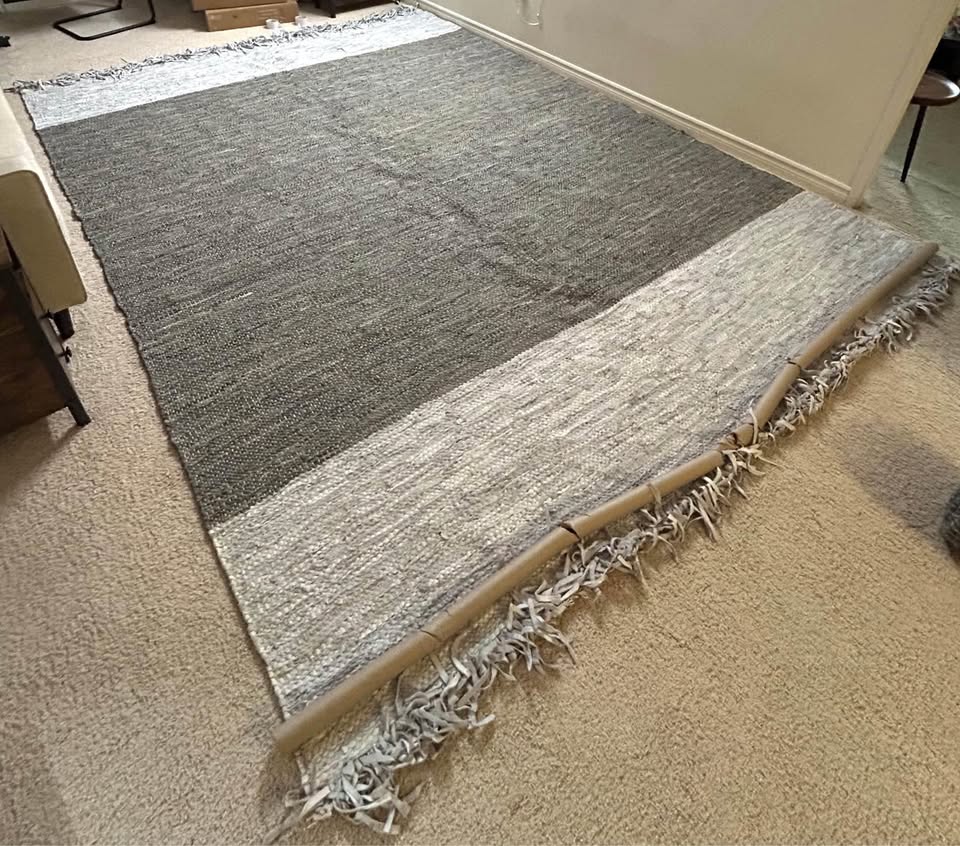 nuLOOM 11.6X8.6 FT Leather Carpet