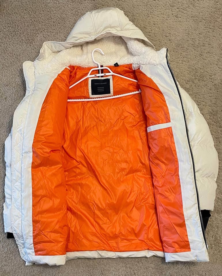 New- Tommy Hilfiger Coats