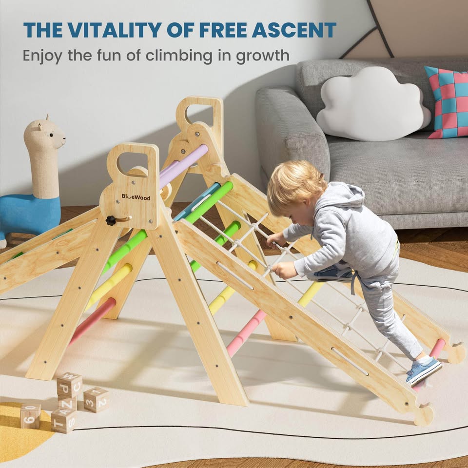 Brand new pikler triangle climbing set