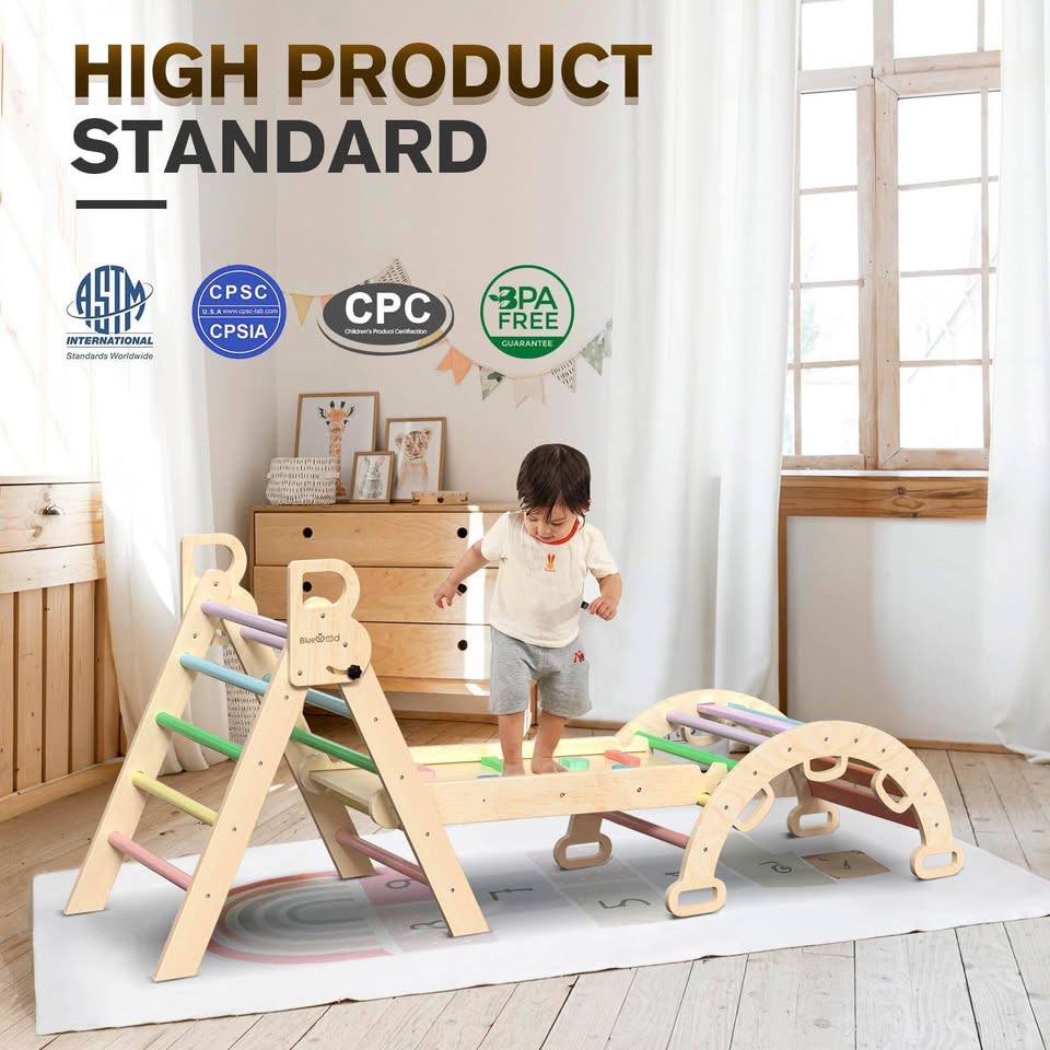Brand new Pikler triangle set