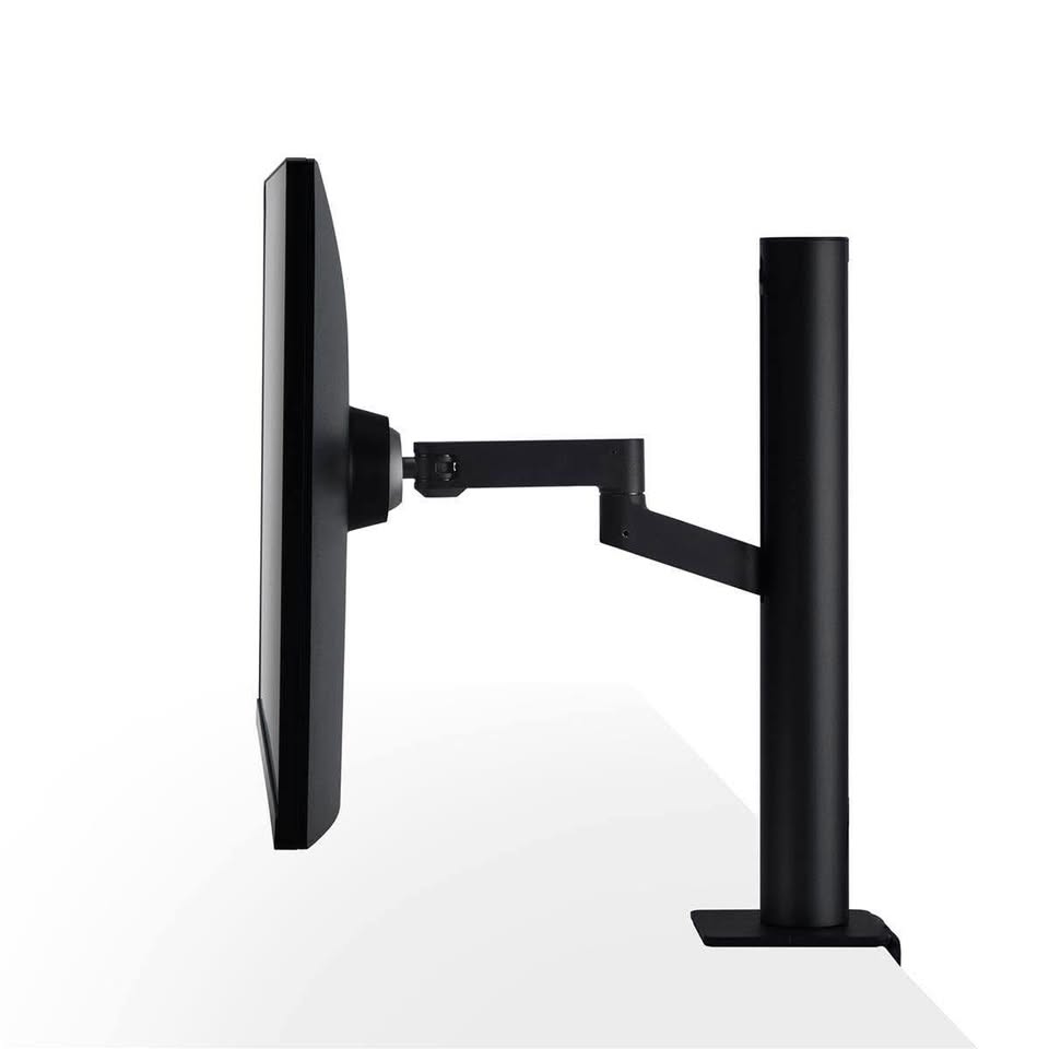 LG 32UN880-B 31.5 inch Ultrafine Display
