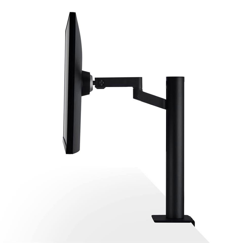 LG 32UN880-B 31.5 inch Ultrafine Display