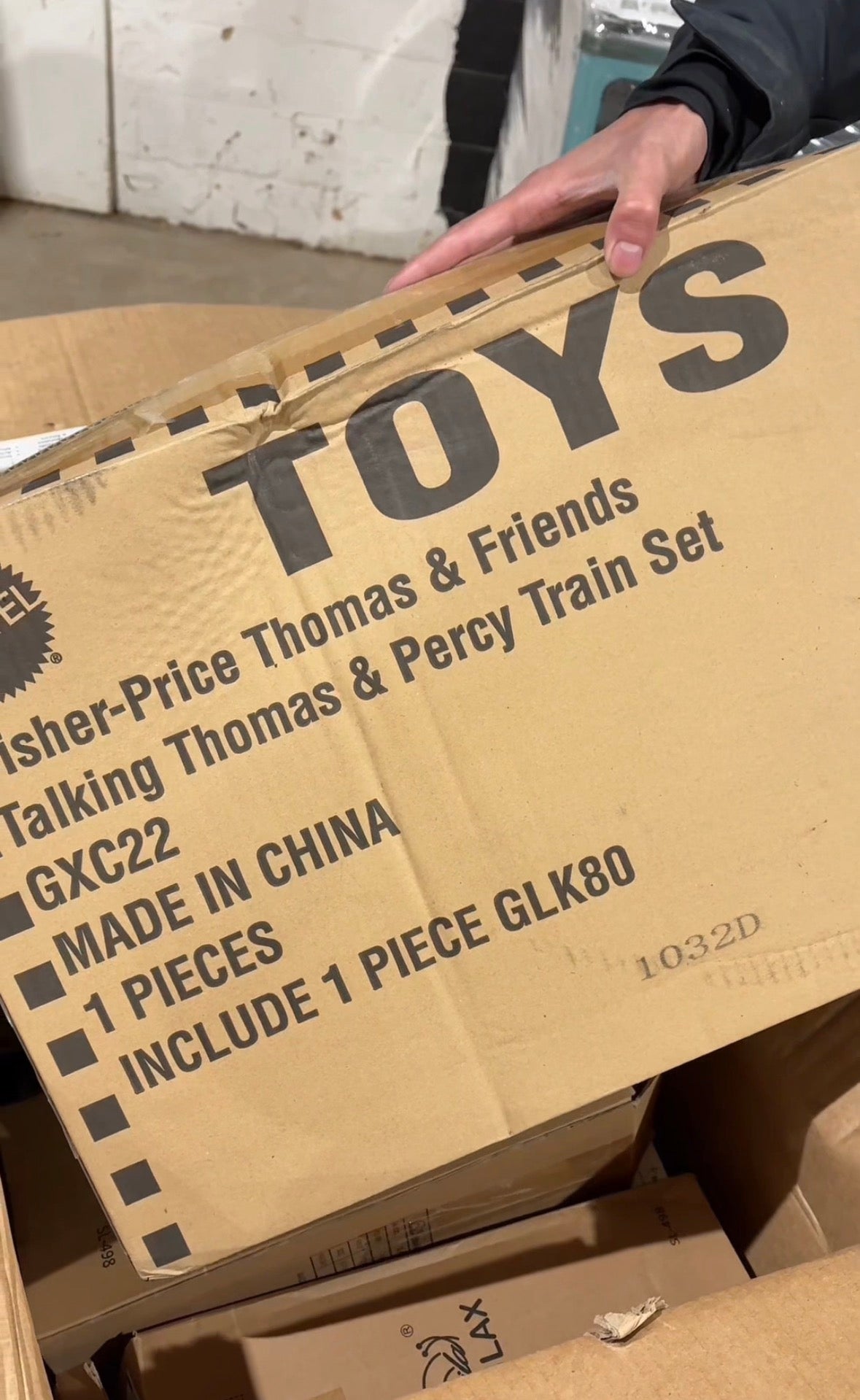 LONDON RESALE READY Amazon Liquidation Pallet